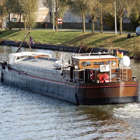 Blackpearl Boat&Breakfast Terneuzen Exterior foto